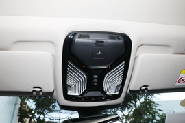 2022款宝马530Li
