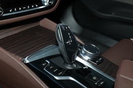 2022款宝马530Li