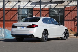 2022款宝马530Li