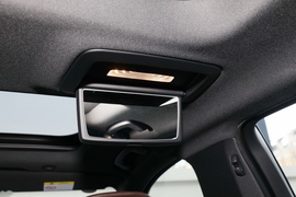 2022款宝马5系新能源