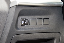 2023款东风风神奕炫MAX