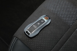 2023款保时捷Cayenne