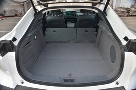 2022款长安深蓝SL03