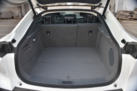 2022款长安深蓝SL03