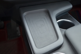 2022款长安深蓝SL03