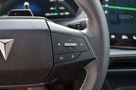 2022款长安深蓝SL03