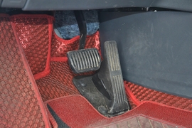 2022款长安深蓝SL03