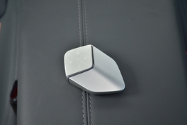 2022款长安深蓝SL03