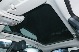 2022款长安深蓝SL03