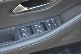 2022款长安深蓝SL03