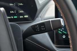 2022款长安深蓝SL03