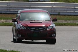 2010款斯巴鲁力狮