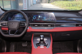 2023款奇瑞瑞虎7