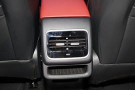 2023款奇瑞瑞虎7