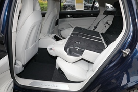2023款保时捷Panamera