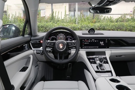 2023款保时捷Panamera