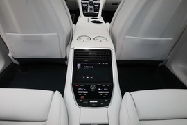 2023款保时捷Panamera