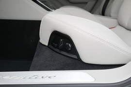 2023款保时捷Panamera