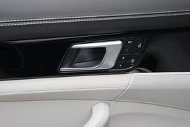 2023款保时捷Panamera