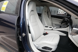 2023款保时捷Panamera