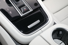 2023款保时捷Panamera