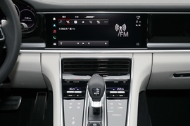 2023款保时捷Panamera