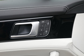2023款保时捷Panamera