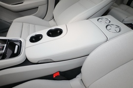 2023款保时捷Panamera
