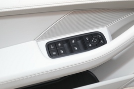 2023款保时捷Panamera