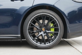 2023款保时捷Panamera