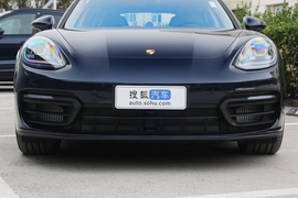 2023款保时捷Panamera