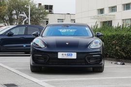 2023款保时捷Panamera