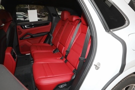 2023款保时捷Cayenne