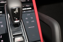 2023款保时捷Cayenne