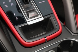 2023款保时捷Cayenne