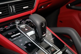 2023款保时捷Cayenne