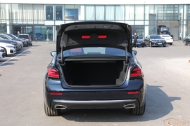 2022款宝马530Li