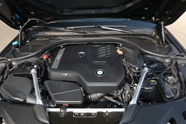 2022款宝马530Li