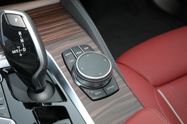 2022款宝马530Li