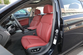 2022款宝马530Li
