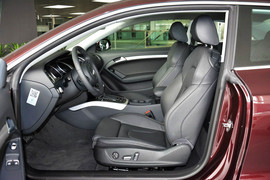 2014款奥迪A5双门45TFSI