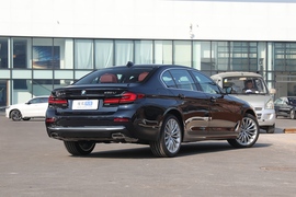 2022款宝马530Li