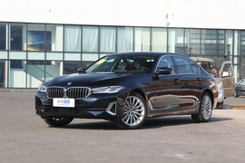 2022款宝马530Li