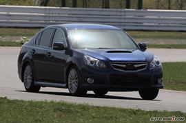 2010款斯巴鲁力狮