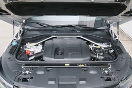 2023款路虎揽胜运动版