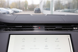 2023款路虎揽胜运动版