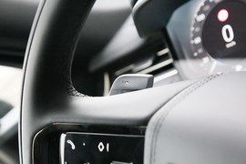 2023款路虎揽胜运动版