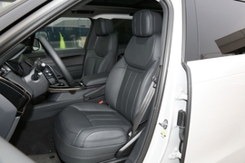 2023款路虎揽胜运动版