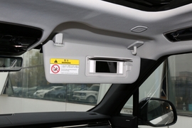 2023款路虎揽胜运动版