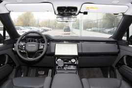 2023款路虎揽胜运动版